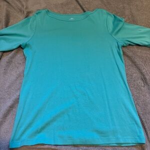 Large teal short sleeve boat neck t-shirt